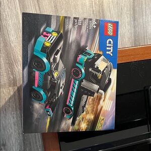 LEGO City Police Pursuit Set - Black and Teal